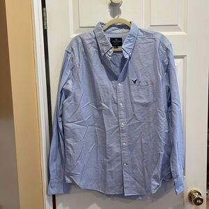 American Eagle Men’s Blue Button Down Shirt